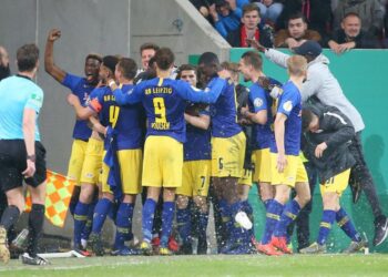 Leipzig y Hamburgo avanzan a semifinales de Copa de Alemania