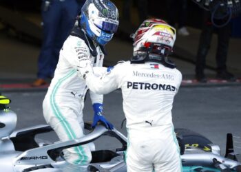 Bottas gana GP de Azerbaiyán; Mercedes domina de nuevo