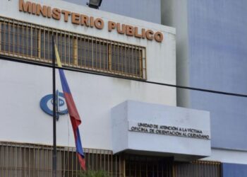 Arrestaron a adolescente por violación de una quincuagenaria