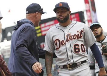 Rodríguez conecta 2 jonrones, Tigres vencen 5-3 a Mellizos