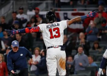 Acuña conecta 2 jonrones; Bravos derrotan a Gigantes