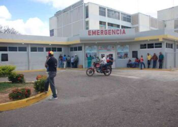 En El Tigre murió ingeniero en choque contra paredón
