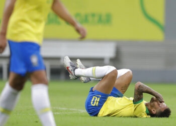 PSG: Neymar no requerirá cirugía por lesión de tobillo