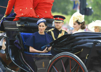 Príncipe Enrique y su esposa Meghan anunciaron separación como miembros de la realeza británica