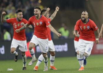 El campeón sigue de pie: Chile tumba a Colombia por penales