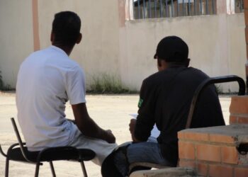 Un adolescente falleció en tiroteo con oficiales de la PNB