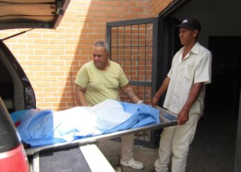 Asesinaron a cuchilladas a joven en las Villas Olímpicas