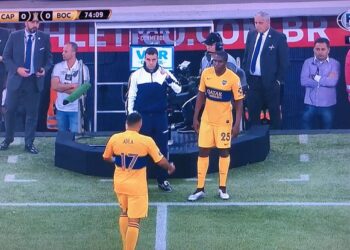 Delantero criollo Jan Hurtado hizo historia al debutar con el Boca Juniors