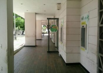 Hurtaron dos máquinas contadoras de billetes y un ventilador en el BOD