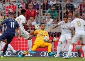 Real Madrid prolonga su crisis de pretemporada al caer 1-0 frente al Tottenham
