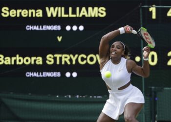 Williams y Halep avanzan a final de Wimbledon
