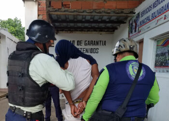 Uniformados de Sotillo atraparon a un presunto ladrón