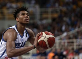 Estrellas de la NBA que brillarán en el mundial de China pertenecen a Europa