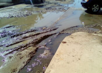 Habitantes de La Encantada exigen mejoras en los servicios públicos