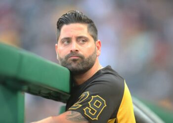 Cervelli fue liberado por Pittsburgh y llama la atención de Atlanta
