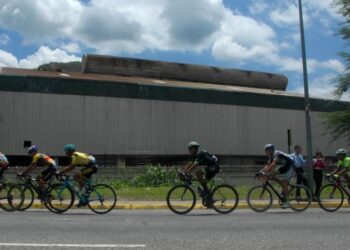 Luis Pinto dominó el clásico en homenaje al desaparecido Manuel Fernández