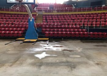 Gladiadores de Anzoátegui trabaja en refacción de la ''Caldera del Diablo''