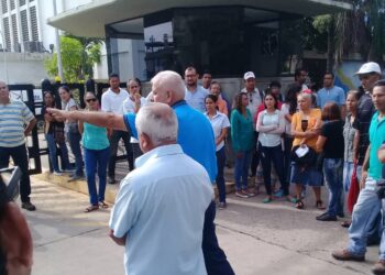 Trabajadores de la CANTV protestaron en demanda de mejoras laborales﻿