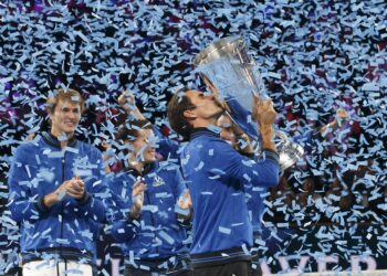 Federer y Zverev ganan; Europa retiene la Copa Laver