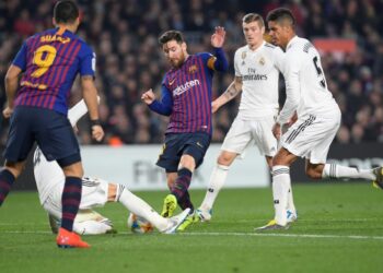 Aplazan choque Barcelona-Real Madrid; jugarían en diciembre