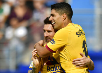 El tridente del Barcelona brilla en goleada 3-0 en Eibar