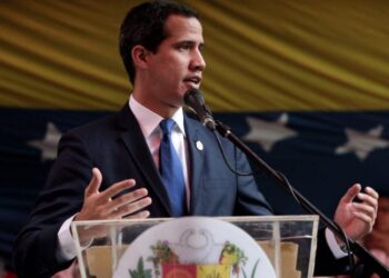Guaidó: “Santrich y Márquez están en Venezuela, amparados y financiados”