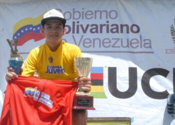 Jhonny Araujo dominó la última etapa y se coronó en la Vuelta Chamba Juvenil