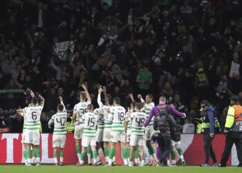 Uefa abre expedientes a Celtic y Lazio por incidentes