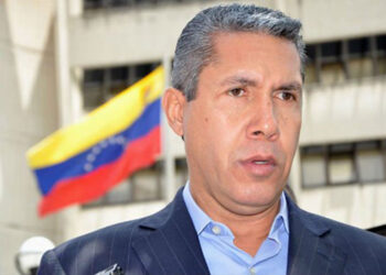 Carmen Meléndez confirma que Henri Falcón tiene COVID-19 y le desea una pronta recuperación