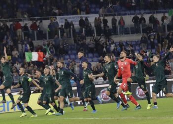 Italia clasificó a la Euro 2020 tras vencer 2-0 a Grecia