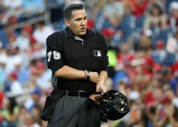 Manuel González será el árbitro del primer duelo entre Yanquis y Mellizos