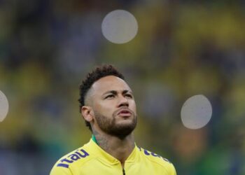 Neymar se prepara para su partido 100 con Brasil