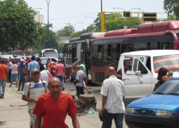 Comité de Usuarios pedirá mediación del Cleanz para hacer que transportistas respeten precio del pasaje