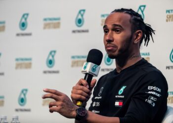 Lewis Hamilton cree que si fuese blanco tendría más reconocimiento