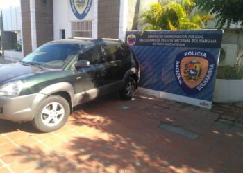 Encapuchados se llevaron un lote de armas de la PNB