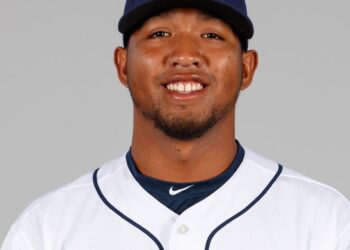 Rockies firmó al pítcher venezolano José Mujica