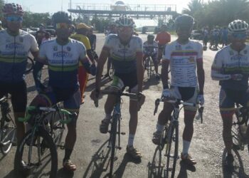 Aurirrojos dominaron cita invitacional en Barcelona