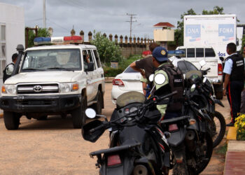 En El Tigrito capturaron a cinco presuntos ladrones