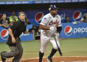 Toletero de Caribes Denis Phipps fue designado como Regreso del Año