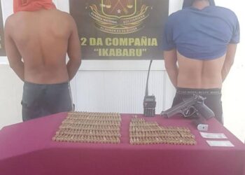 Militares detuvieron a dos individuos con pistola y municiones