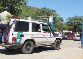 Tres hampones muertos dejó balacera con policías