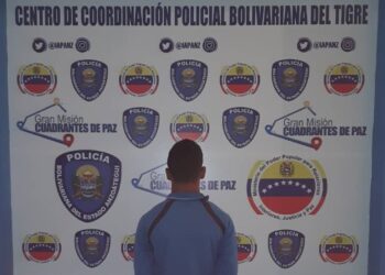 Policías atraparon a sospechosos de delitos