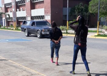 Obrero del aseo murió atropellado por un autobús