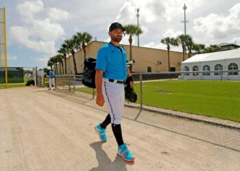 Cervelli y Alfaro conforman la dupla de cátchers de Marlins de Miami