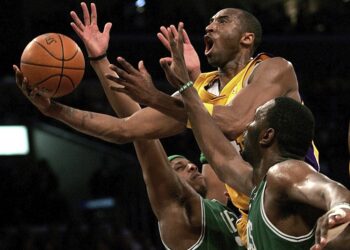 Kobe Bryant entre los ocho finalistas al Salón de la Fama
