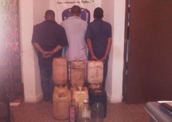 Cayeron presos tres hombres por traficar con gasolina