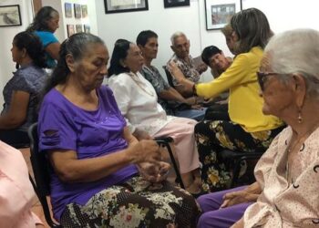 Abuelitas fueron agasajadas por Gestión Social Urbaneja
