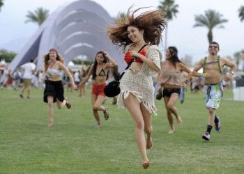 Posponen festival de Coachella ante preocupaciones por virus