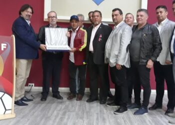 Presidente de la FVF presentó su renuncia en una asamblea general