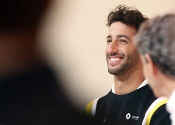 Temor por coronavirus crece al acercarse el GP de Australia